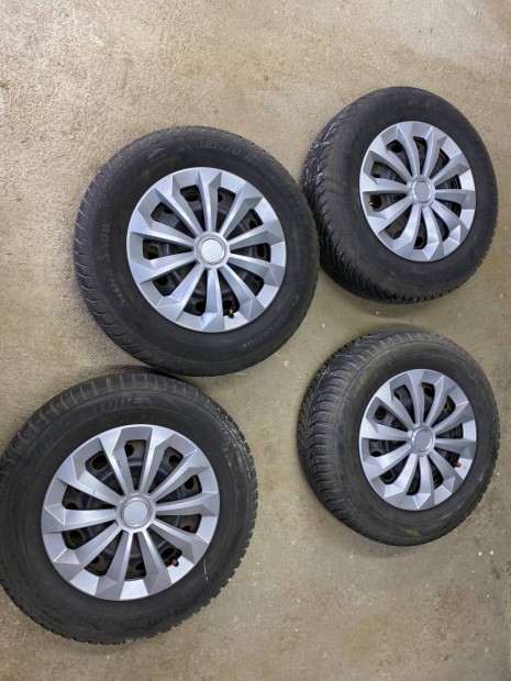 185/70 R14 tli gumiabroncs Honda Civic lemezfelnin