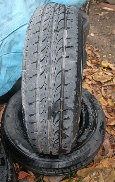 185 x 14 C- Semperit 2 db Auto Gumi