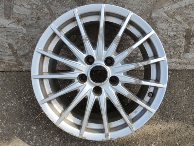 186773 Alfa Romeo 159 2005-2011 16"-os alufelni (1db) a kpen