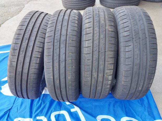 186/65R15 Goodyear nyri gumiabroncs