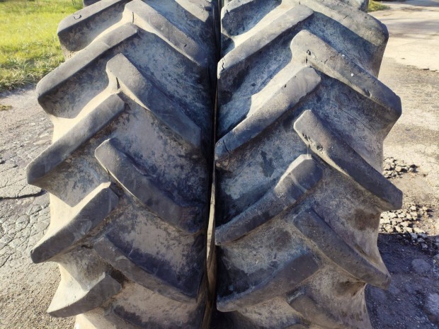 18.4 R 34 Nokia 14PR erdszeti traktor gumiabroncs 18.4R34 18,4-34