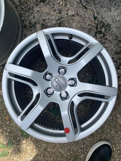 18 Gyari Audi A3 A4 A6 5x112 Alufelni garnitura