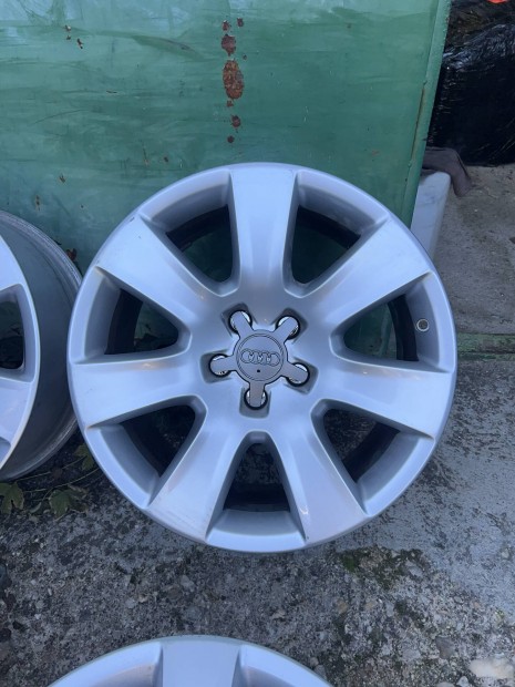 18 Gyari Audi A5 A6 A7 A8 Alufelni 5x112