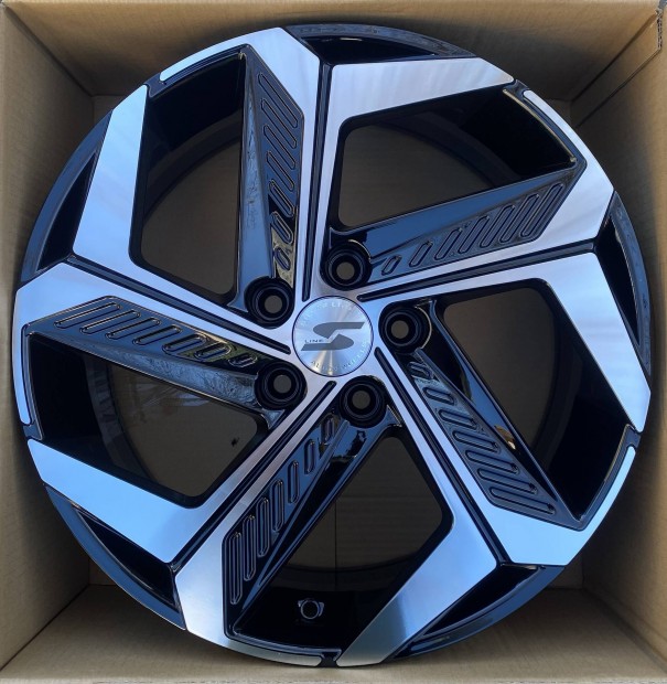 18 Kia Hyundai Mazda �j felni Silverline Springfield alufelni. 