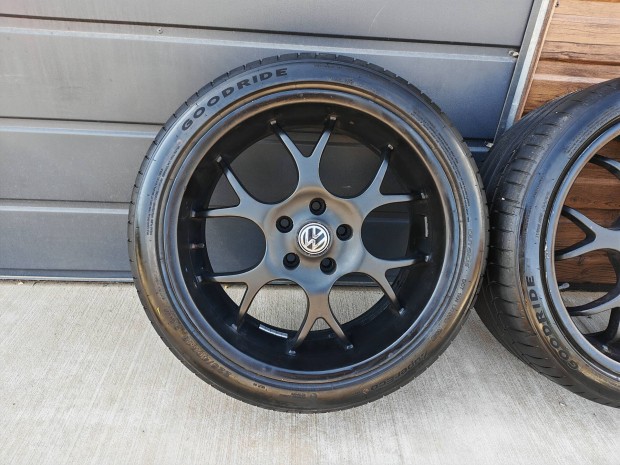 18" 5x112 Borbet alufelni szett Új nyárigumikkal!