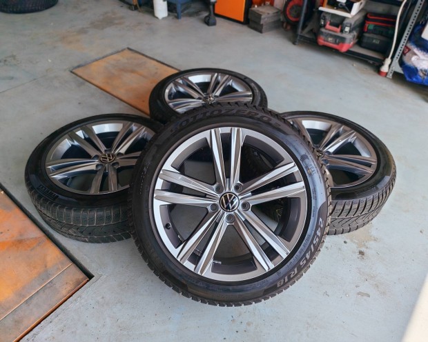 18" 5x112 VW "Sebring" Arteon,Passat B8 gyári alufelni szett!