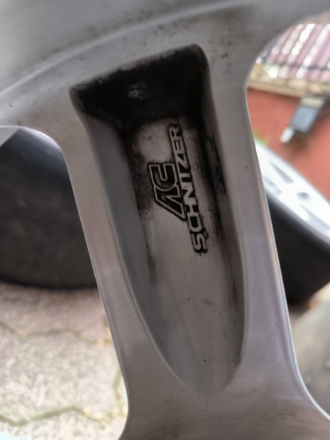 18" Yokohama slick szett