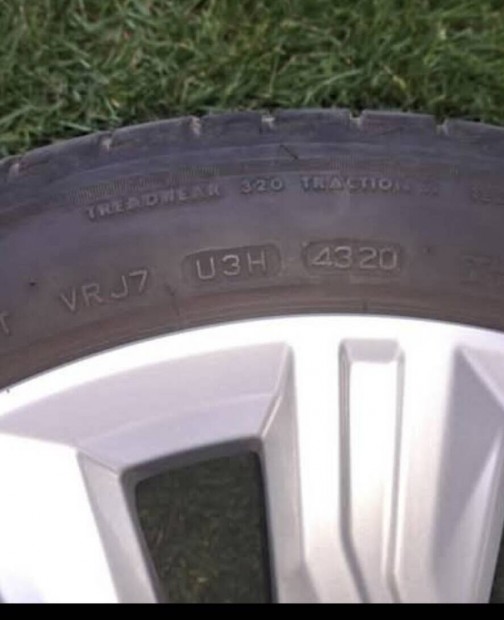 18 " 4db audi alufelni nyrigumival elad!!!