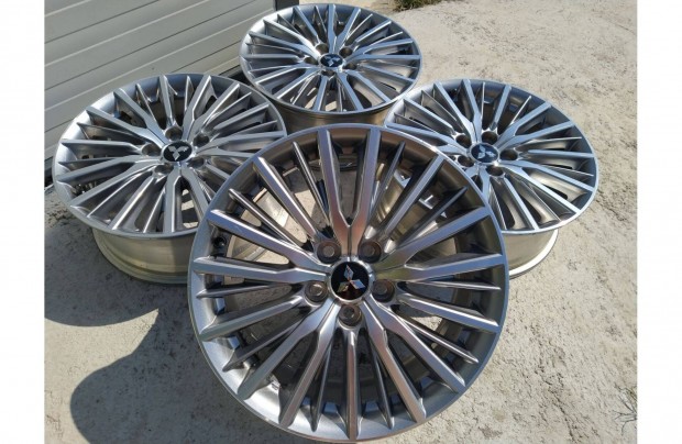 18" gyári Mitsubishi ASX Eclipse Cross Outlander Lancer alufelni Tpms
