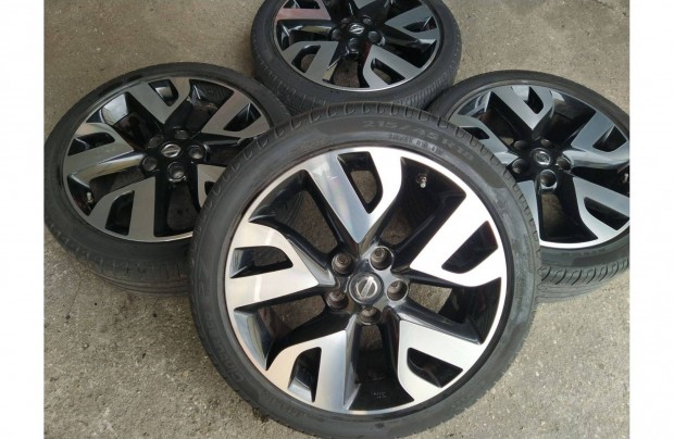 18" gyári Nissan Juke Pulsar Leaf alufelni Tpms szenzorokkal 5x114,3