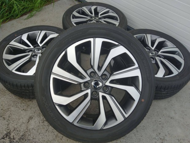 18" gyári Ssangyong Tivoli 5x112 nyári gumi Hankook