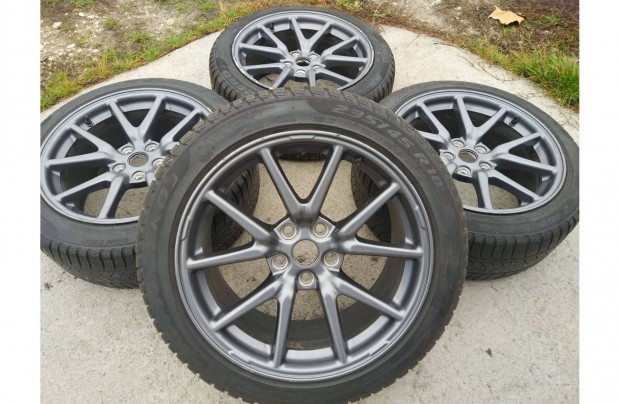 18" gyri Tesla Model 3 alufelni garnitra 5x114,3