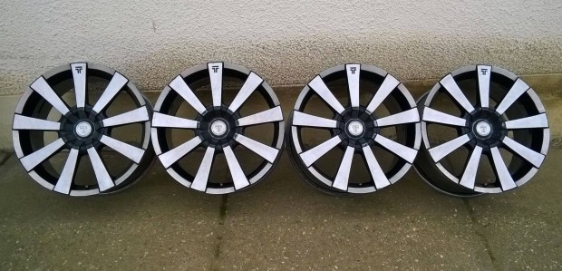 18-as 4x100-as Tecnomagnesio alufelni garnitra elad