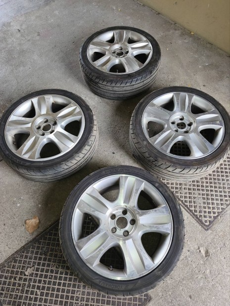 18-as Gyari Ford Alufelni 