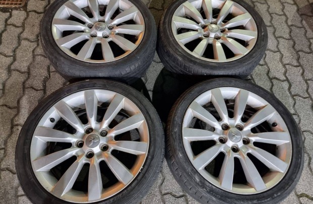 18-as Mitsubishi gyri felnigarnitra 5X114,3 elad!