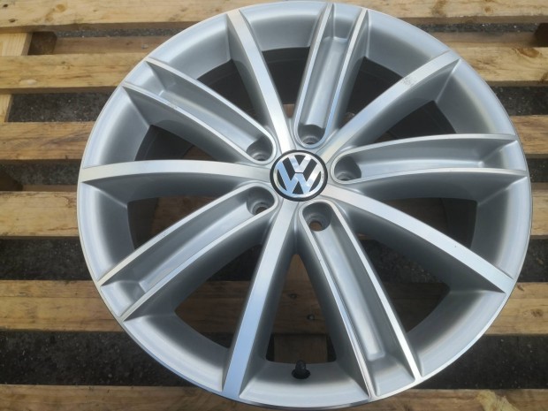 18-as Volkswagen gyári alufelnik 5x112