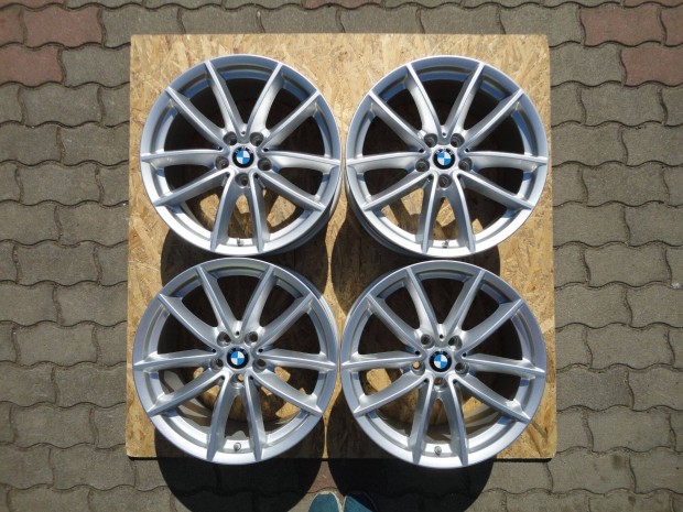 18-as szenzoros BMW alufelni szalon aut�r�l