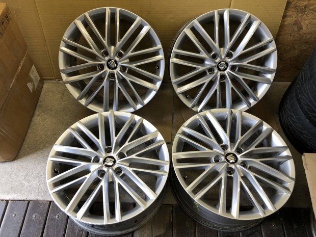 18 col Seat gyári VW, Audi, Skoda 18 colos