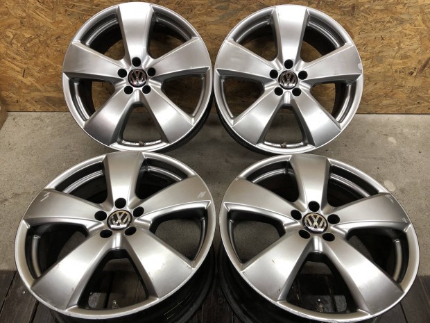 18 col alufelni VW Seat Audi Skoda Chrysler Subaru 18 colos 5x100