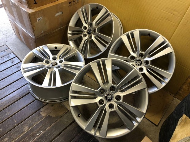 18 colos Skoda alufelni 5x112 Octavia 18 col