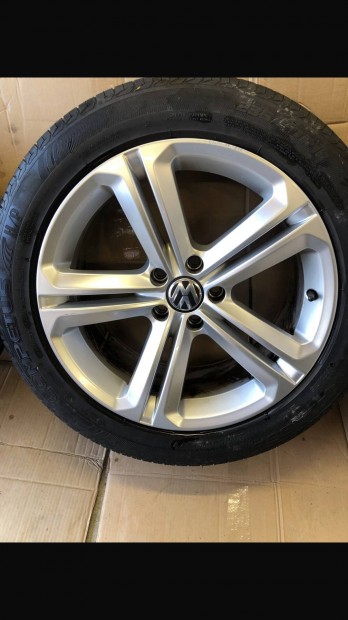 18 colos VW Tiguan R Line alufelni 18 col Passat