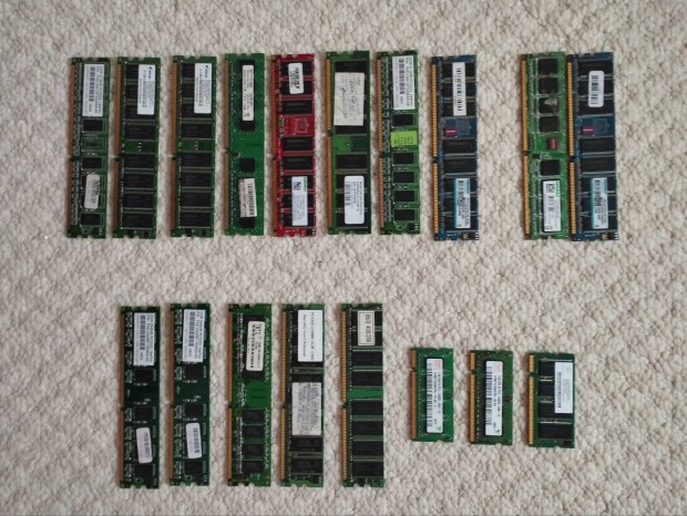18 db memria (256MB-1GB; DDR1-DDR2) teszteletlenek