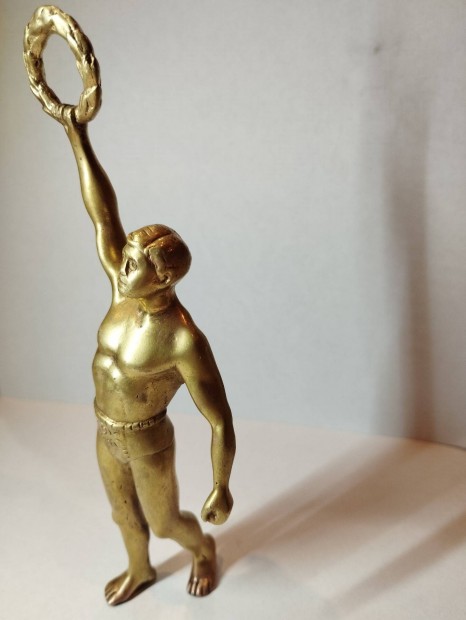 1936 Berlini olimpiai jtkokra kszlt bronz figura