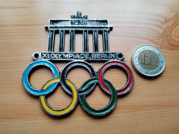 1936-os Berlini Olimpia emléktábla autó hűtőrácsra öntött db
