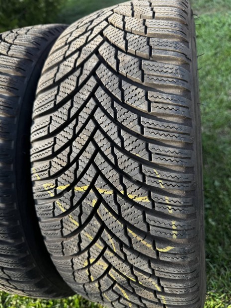 195/45R16 Firestone WH4