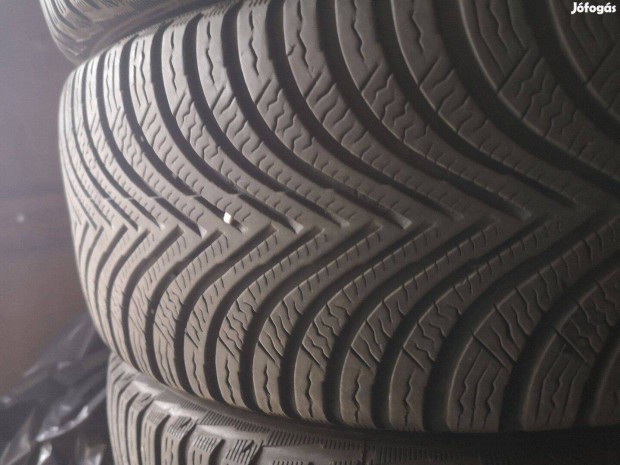 195/45R16 Michelin Alpin tligumik