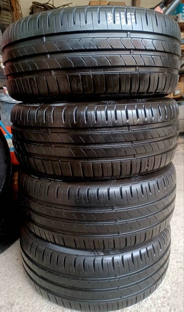 195/45r15 nyári 4db Kumho
