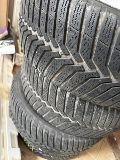 195/50 R15 Vredestein t�li gumi felnin