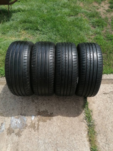 195/50 R15-ös Nyárigumi