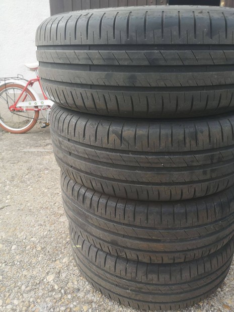 195/55R16 50e/4db Goodyear nyrigumi