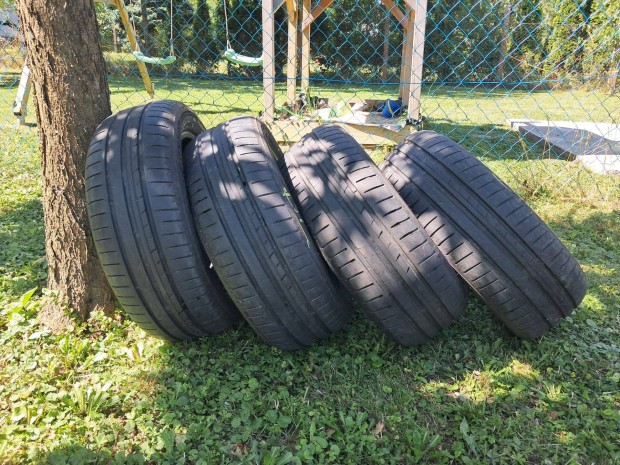 195/55R16, Nyári dunlop sport bluresponse gumik eladóak