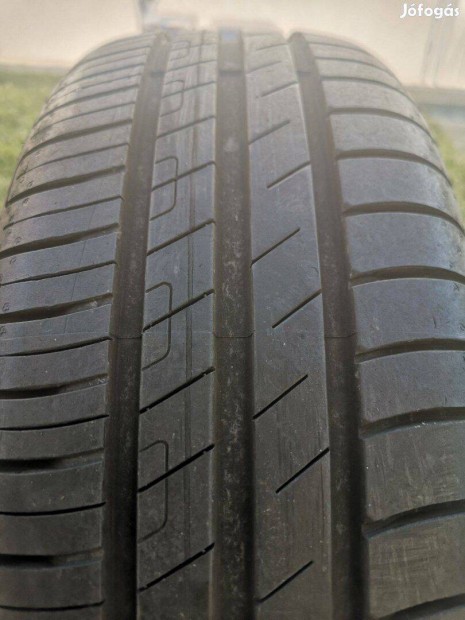 195/55R16 újszerű Goodyear nyárigumik eladók