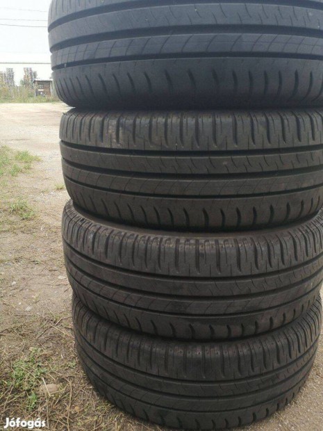195/55R16 újszerű Michelin nyárigumik eladók