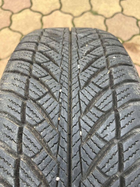 195/55R 16 Good Year ultragripp 8. téli gumi eladó