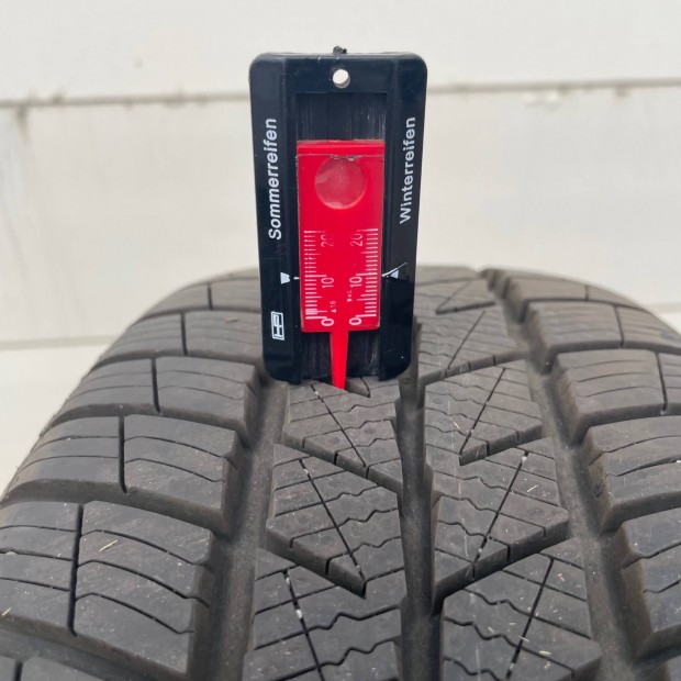 195/55 R15 Barum tli gumi elad 99%-os llapotban 195/55 15