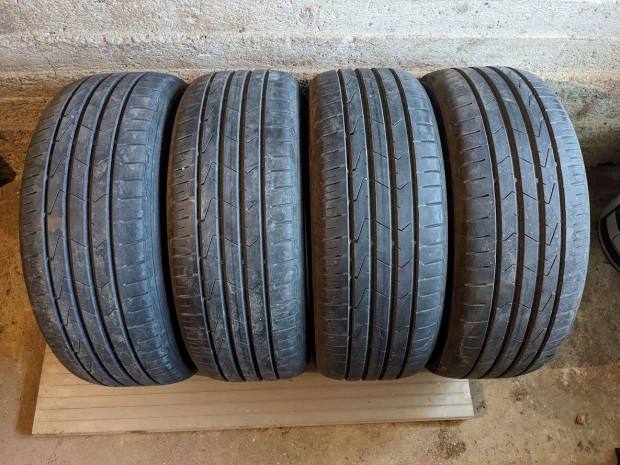 195/55 R15 Hankook ny�rigumi