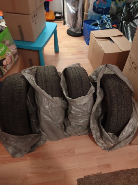 195/55 R16 4db. Pirelli ny�rigumi
