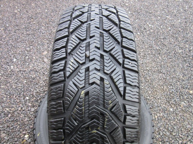 195/55 R16 Sebring Téli gumival eladó