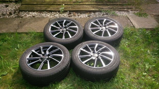 195/55 R16 újszerű alufelni, 90%-os Toyo nyári gumi (1 hét akció)