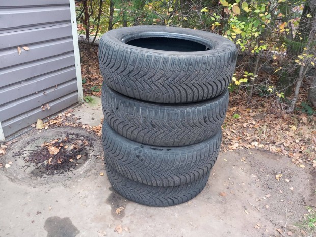 195/60R15 Hankook tli gumik