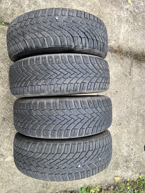 195/60R15 continental tli gumiabroncs