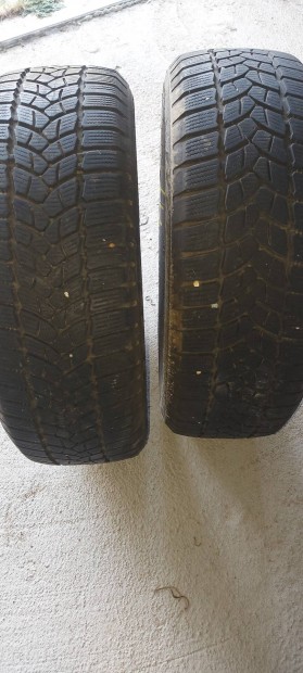 195/60R15 firestone tli