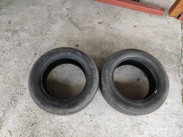 195/60R15 méretű nyári gumiabroncs eladó