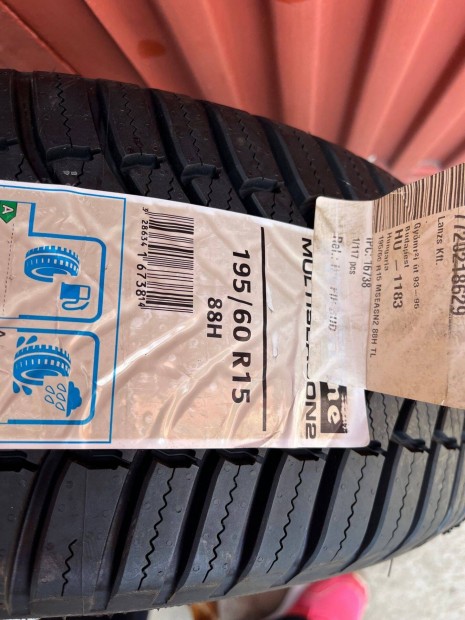 195/60 R15 88H 4 évszakos gumi garnitura