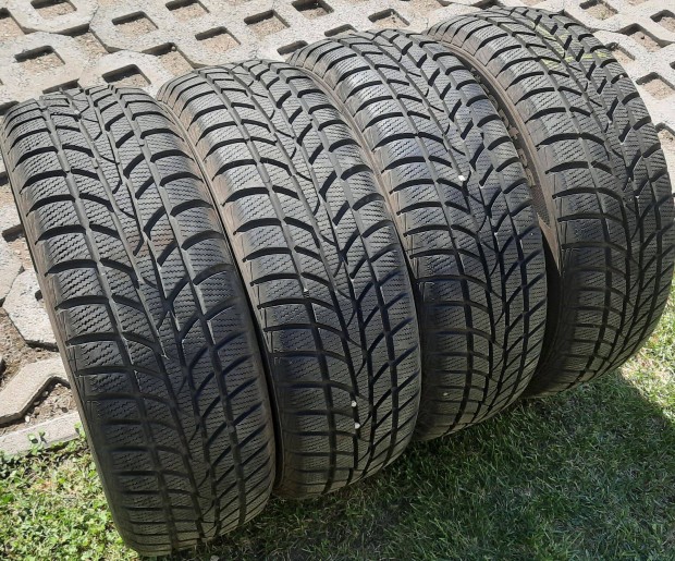 195/60 R15 Hankook Tli gumik