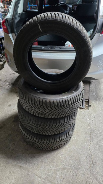 195/60 R15, Hankook Winter i*cept RS2 tligumi szett (4db), DOT 1819